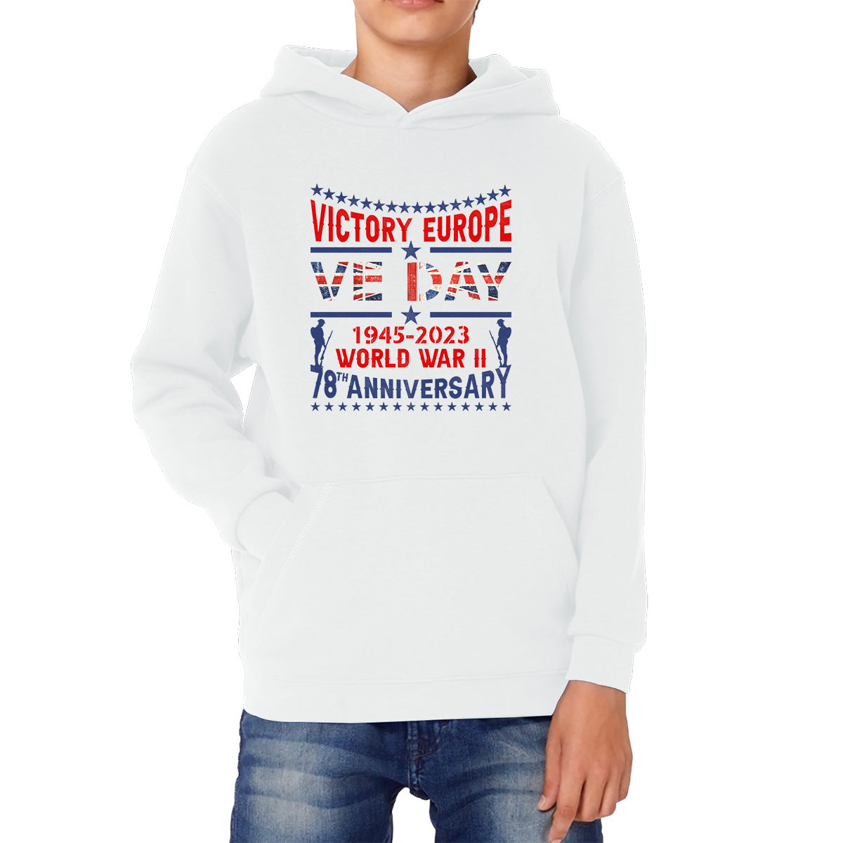 VE Day Victory In Europe Day Lest We Forget 1945-2023 World War II 78th Anniversary Remembrance Day British Veterans UK Kids Hoodie
