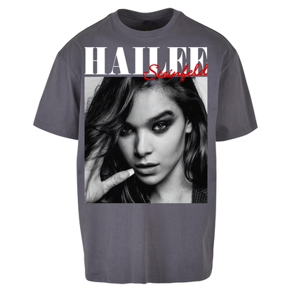 Hailee Steinfeld Oversized T Shirts