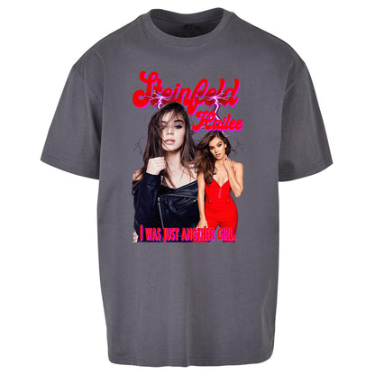 Hailee Steinfeld Oversized T Shirt