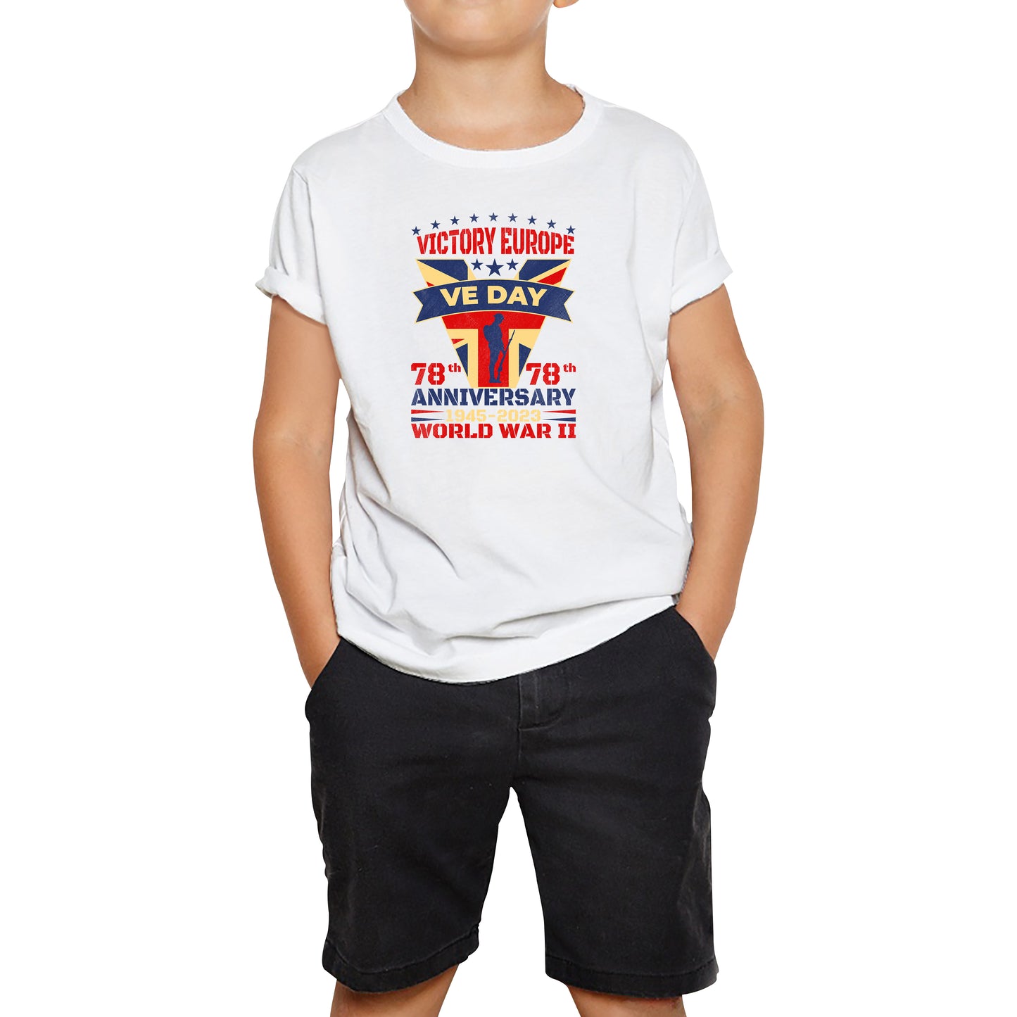 VE Day Victory In Europe Day Lest We Forget 1945-2023 World War II 78th Anniversary Remembrance Day British UK Veterans Kids T Shirt